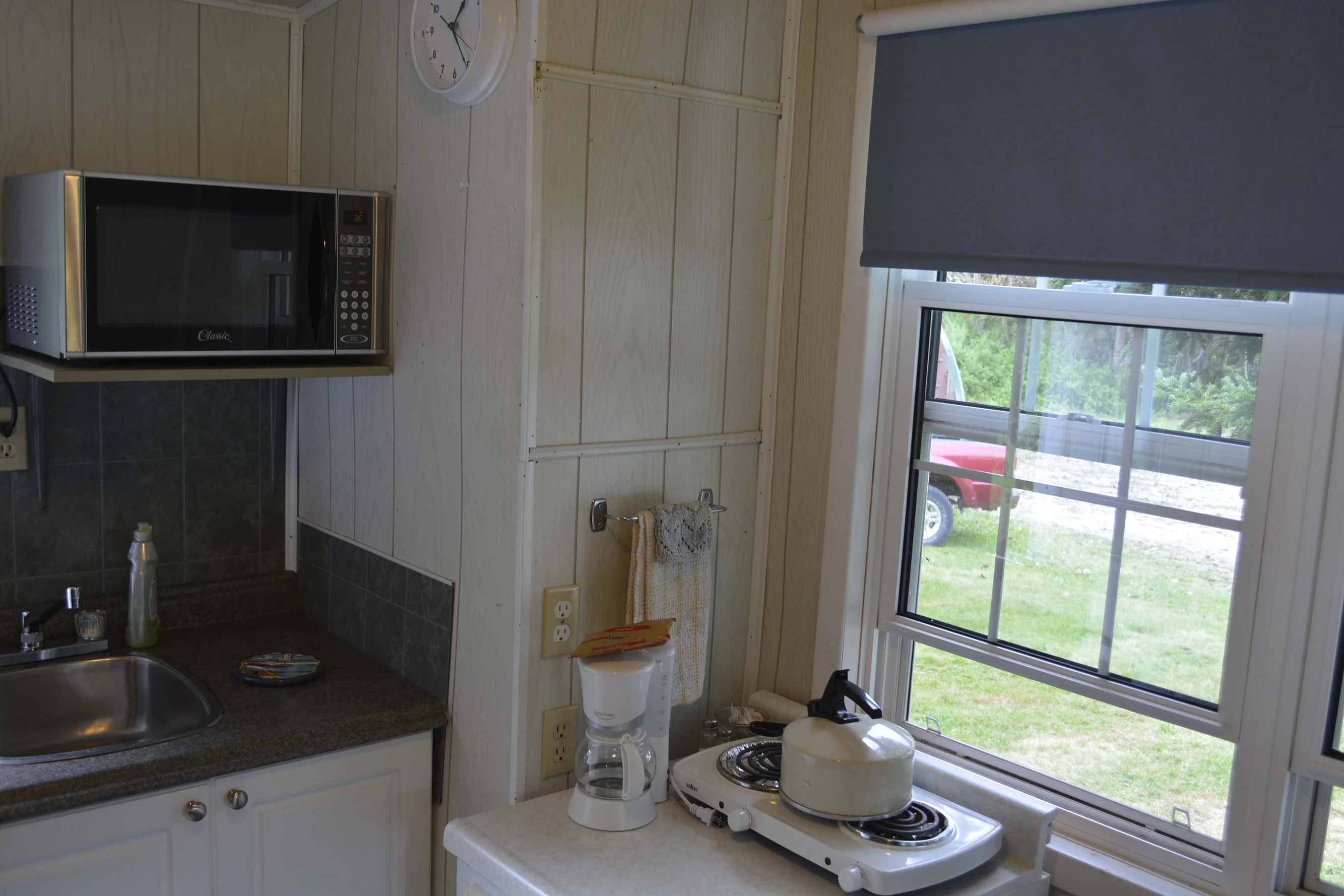 Cottage 7 kitchen